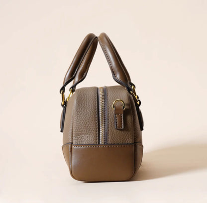 Bostonian Stylish Minimalist Handbag